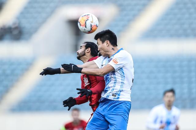 王哲林25+8上海力克广州 布朗21分焦泊乔20+8